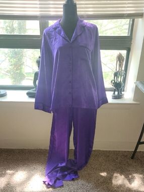 Victoria's Secret Purple Satin Pajama Set
